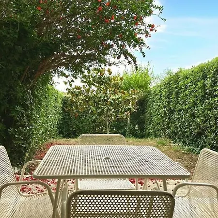 N106 - Numana, Con Giardino E Vista Mare Dx Apartamento